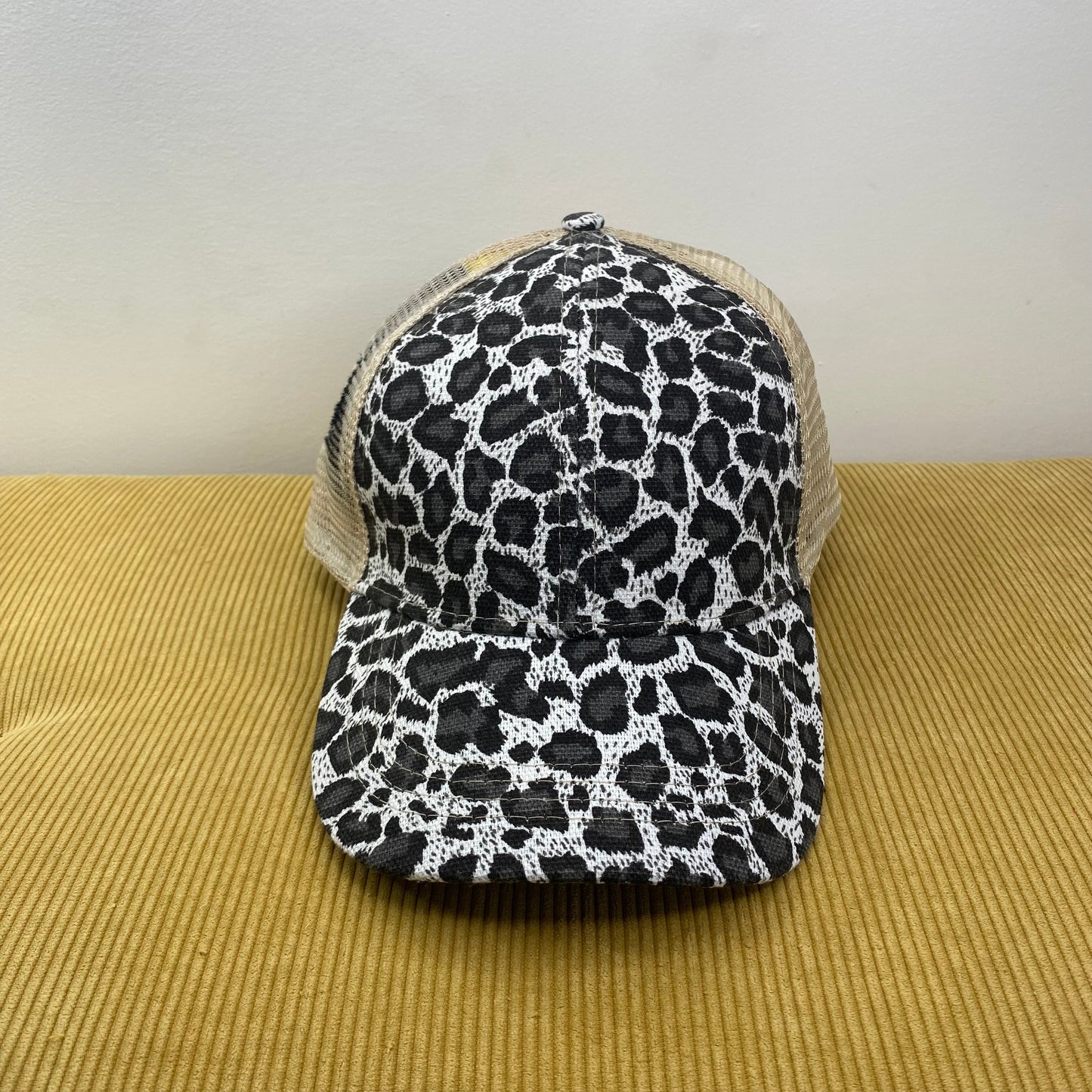 Hat - White & Grey Leopard Print